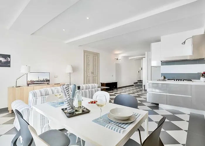 Equilibrium, Terre Marine, Marola Appartement