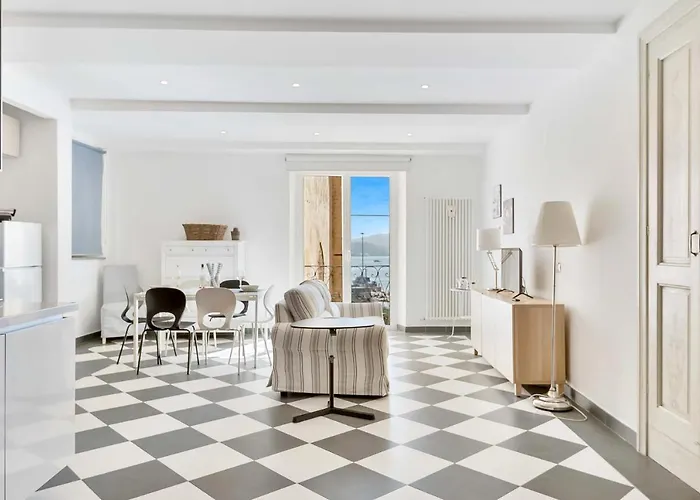 Equilibrium, Terre Marine, Marola Appartement La Spezia